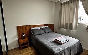 Apartamento 1 quarto próximo ao Aeroporto, e Orla de Camburi